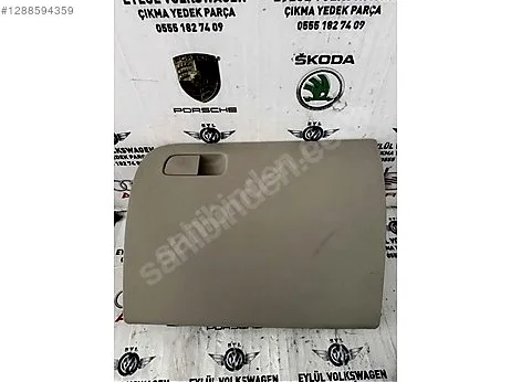 Skoda Octavia Torpido Kapağı çıkma parça - EYLÜL VOLKSWAGEN ÇIKMA YEDEK PARÇA Şanlıurfa