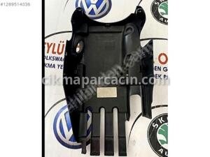 2013-2020 AUDI 3 DIREKSIYON ALT BAKALITI 8V0880225 ÇIKMA YEDEK P | ÇIKMA PARÇA