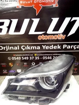 Toyota Yaris Sol Ön Far çıkma parça - Bulut Otomotiv Orjinal Çıkma ve Yedek Parça İzmir
