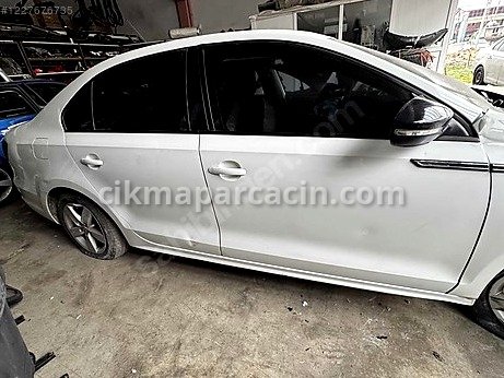 Volkswagen Jetta Kapı çıkma parça