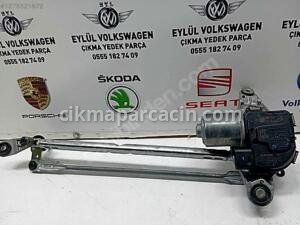 2019-2025 AUDİ Q3 ÖN SİLECEK MOTORU 83B955119B | ÇIKMA PARÇA