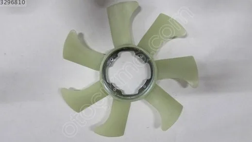 Nissan Navara Fan Paneli 21060S çıkma parça