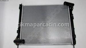 21410-1KC5A JUKE 1,6 BENZİNLİ RADYATÖR DÜZ VİTES BRAZING Tİ