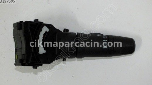 Nissan Skystar Silecek Kolu çıkma parça