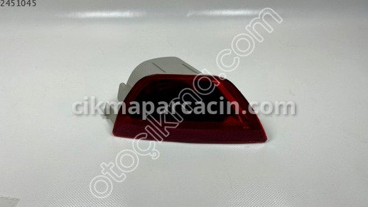 Renault Megane Tampon Reflektörü çıkma parça