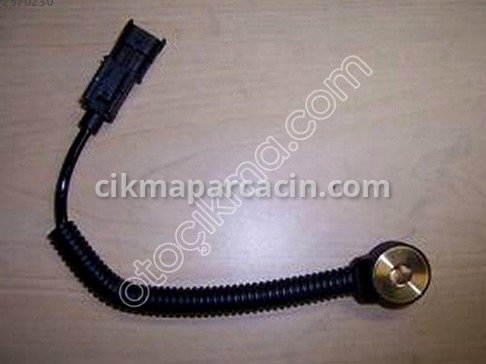 Hyundai Accent Vuruntu Sensörü çıkma parça