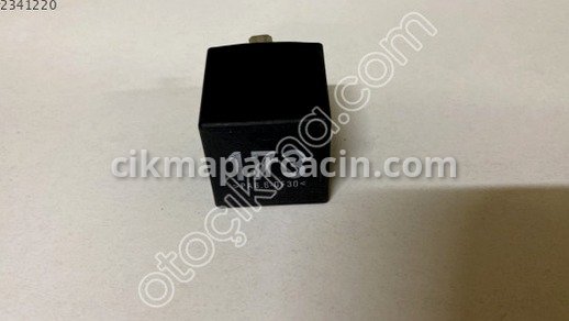 Volkswagen Golf Röle çıkma parça