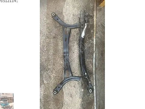 3Q0505447 passat b8 arka şasi travers | ÇIKMA PARÇA