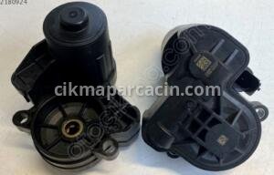 3Q0998281A GOLF 7 ARKA EL FREN MOTORU SAG ORJINAL SIFIR