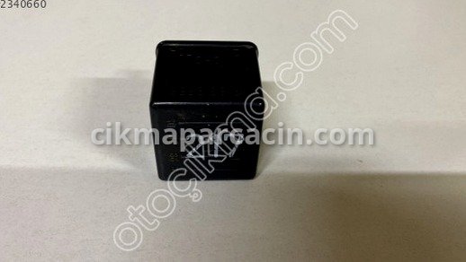 Volkswagen Golf Röle çıkma parça