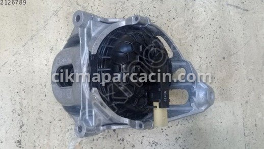 Audi Q7 Motor Takozu & Kulağı çıkma parça