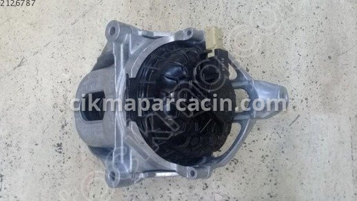 Audi Q7 Motor Takozu & Kulağı çıkma parça