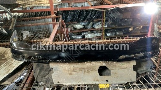 Audi Q7 Arka Tampon çıkma parça
