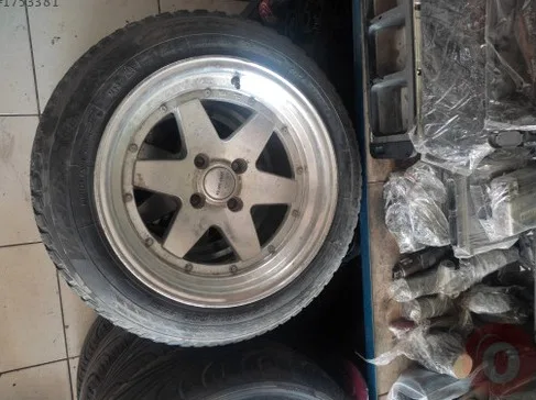 Toyota Corolla Jant & Lastik Takımı çıkma parça - KOÇAL OTOMOTİV Trabzon