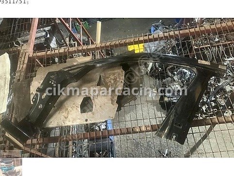 Volkswagen Golf Marşpiyel Sacı çıkma parça