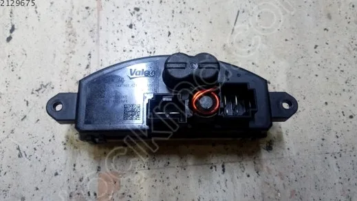 5WA907521 AUDİ SEAT SKODA FAN KONTROL ÜNİTESİ FAN REGÜLATÖRÜ