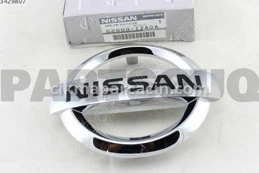 Nissan Qashqai Amblem çıkma parça