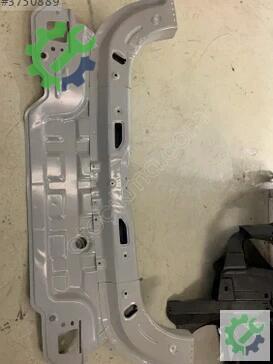 Kia Stonic Arka Panel 69100S çıkma parça