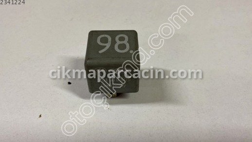 Volkswagen Golf Röle çıkma parça