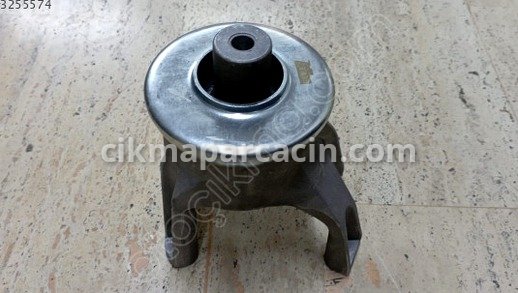 Volkswagen Transporter Motor Takozu & Kulağı çıkma parça