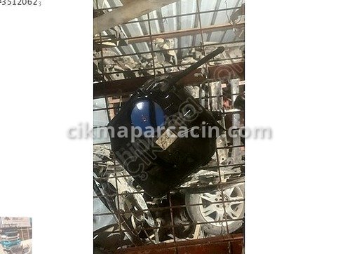 Volkswagen Touareg Krank çıkma parça