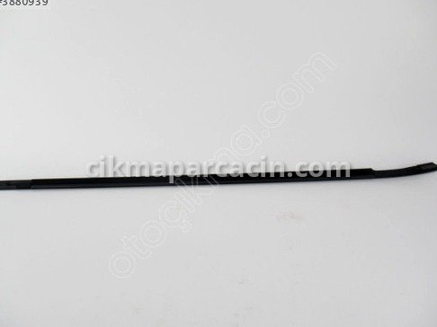 Kia Cerato Cam Fitili çıkma parça