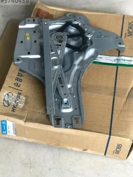 83402-2F010 CERATO 2003-2009 ARKA SAĞ ELEKTRIKLI CAM KRIKOSU