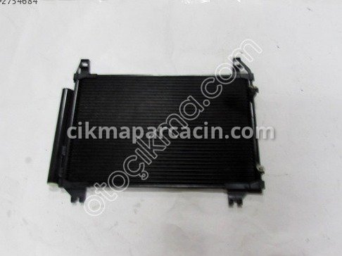 Toyota Yaris Klima Radyatörü çıkma parça