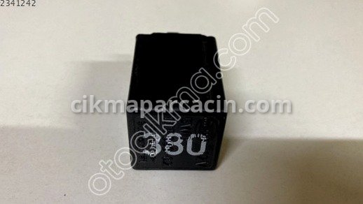 Volkswagen Golf Röle çıkma parça