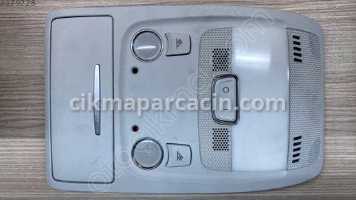 Audi A5 Tavan Lambası çıkma parça