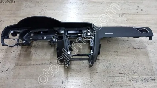 8T1857003C AUDI A5 2007-2011 TORPIDO ORJINAL SIFIR