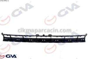 8V3807647B9B9 AUDI A3 2016-2019 HB ON TAMPON IZGARASI