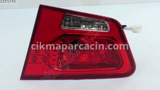 Kia Cerato Tavan Lambası çıkma parça