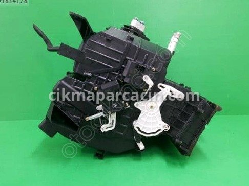 Hyundai Elantra Kalorifer Kutusu çıkma parça