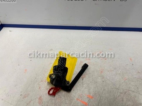 Opel Corsa Far Sensörü çıkma parça