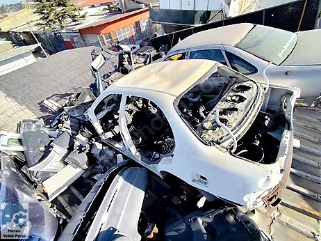 Hyundai Accent Tavan çıkma parça - MERSİN YEDEK PARÇA Konya