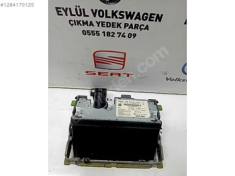 Audi A3 Multimedya Ekranı çıkma parça - EYLÜL VOLKSWAGEN ÇIKMA YEDEK PARÇA Şanlıurfa