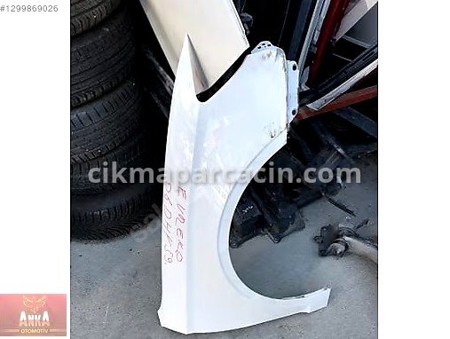 Audi A3 Sağ Ön Çamurluk çıkma parça