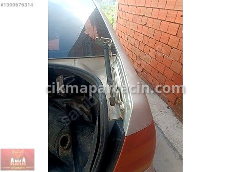 Volkswagen Bora Bagaj çıkma parça