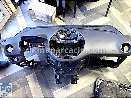 Ford Courier Göğüs çıkma parça