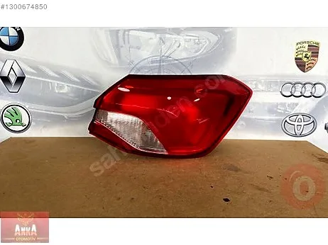 Ford Focus Sağ Dış Stop çıkma parça - ANKA OTO YEDEK PARÇA İzmir