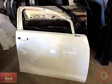 Volkswagen Golf Sağ Ön Kapı çıkma parça - ANKA OTO YEDEK PARÇA İzmir