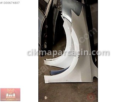 Volkswagen Golf Sol Ön Çamurluk çıkma parça
