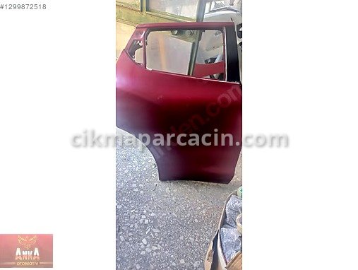 Nissan Juke Sağ Arka Kapı çıkma parça
