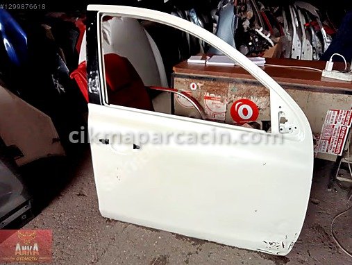 Nissan Note Sağ Ön Kapı çıkma parça