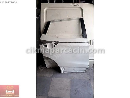 Nissan Qashqai Sağ Arka Kapı çıkma parça
