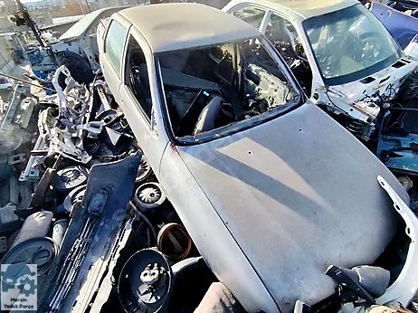 Opel Vectra Ön Tampon çıkma parça - MERSİN YEDEK PARÇA Konya