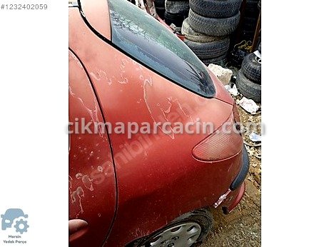 Peugeot 206 Arka Çamurluk çıkma parça