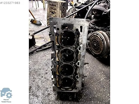 Renault Fluence Silindir Kapağı çıkma parça - MERSİN YEDEK PARÇA Konya