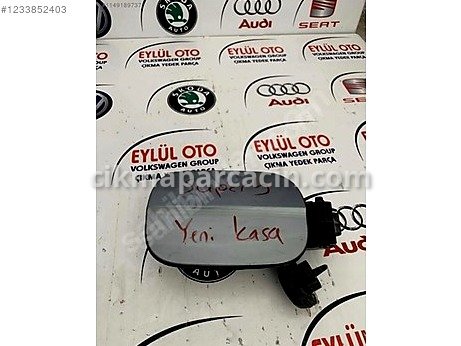 Skoda Superb Depo Kapağı çıkma parça
